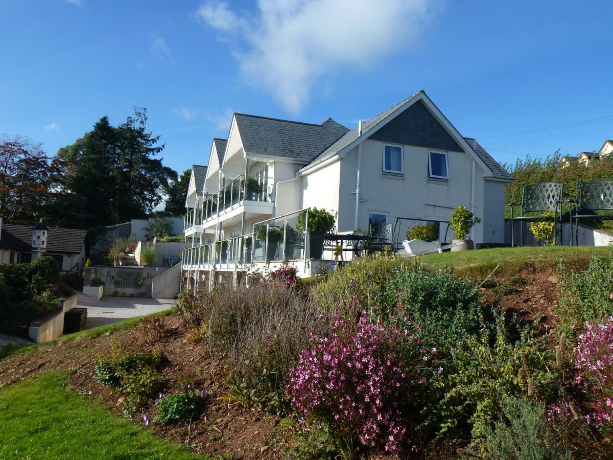 Stoke Gabriel Lodgings Panzió Totnes Kültér fotó